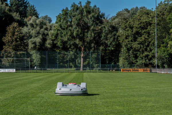 View of Best Robot Lawn Mowers for Large Gardens | GroundTech